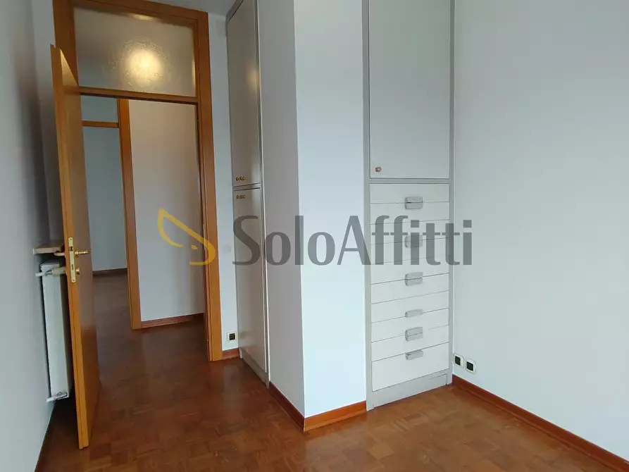 Immagine 16 di Quadrilocale in affitto  a Borgomanero