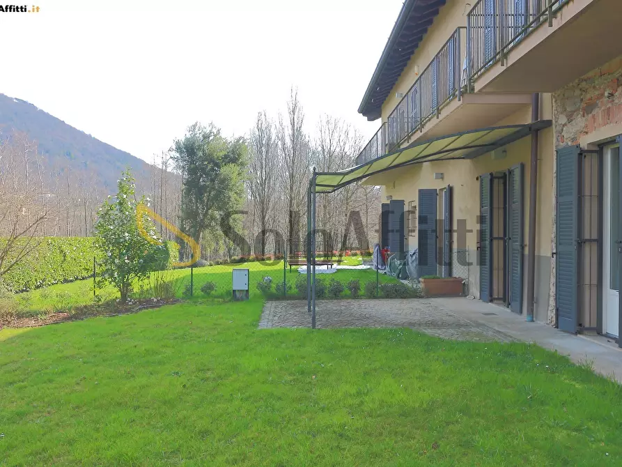 Immagine 34 di Trilocale in affitto  in Via Lega Lombarda 1 a Castello Di Brianza