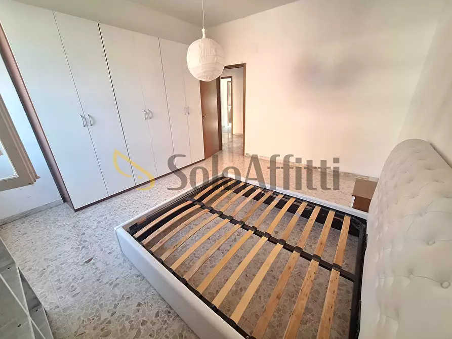 Immagine 14 di Quadrilocale in affitto  a Livorno
