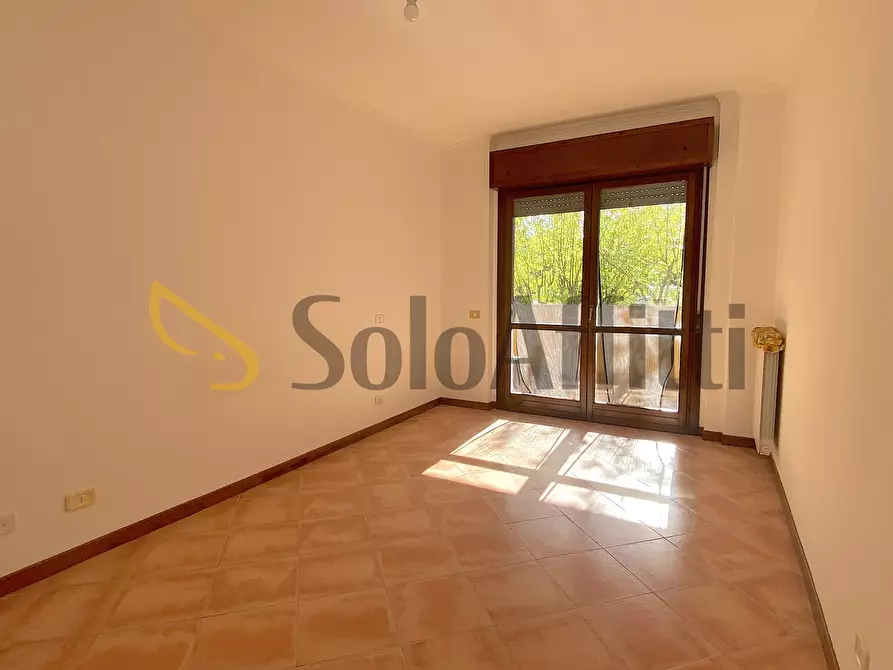 Immagine 13 di Trilocale in affitto  in Via Erminio Macario 60 a Roma