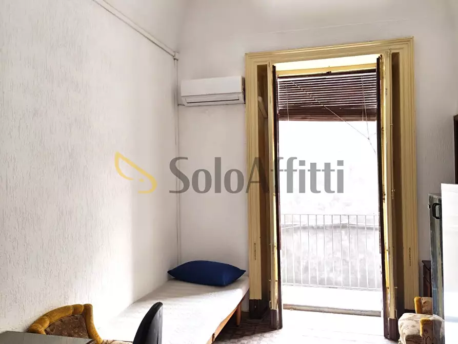 Immagine 1 di Stanza singola in affitto  a Catania