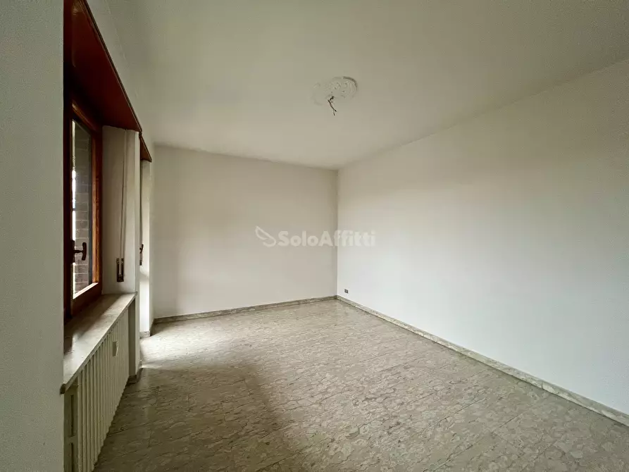 Immagine 18 di Quadrilocale in affitto  in Via Buratto 7 a Ciriè