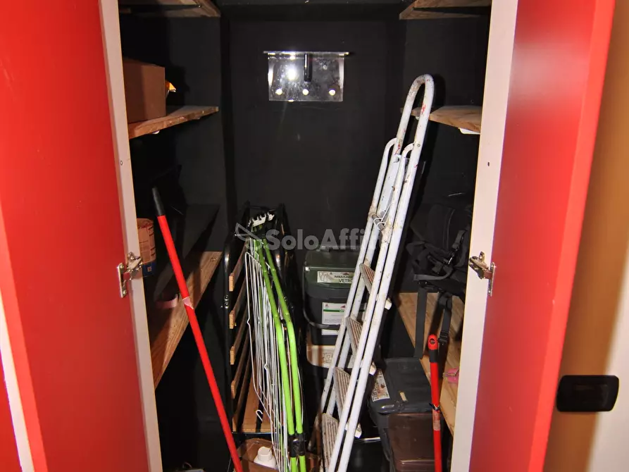 Immagine 21 di Loft/Open space in affitto  a Livorno