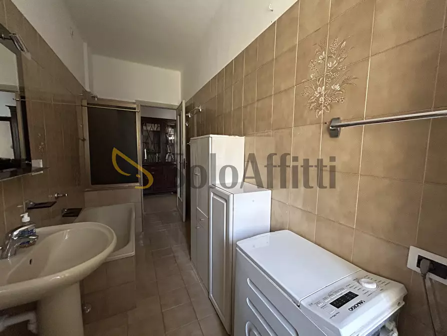 Immagine 15 di Quadrilocale in affitto  in Via Avigliana 35 a Torino