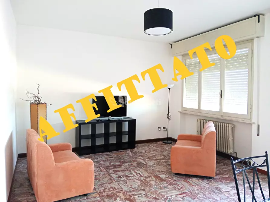 Immagine 1 di Trilocale in affitto  a Falconara Marittima