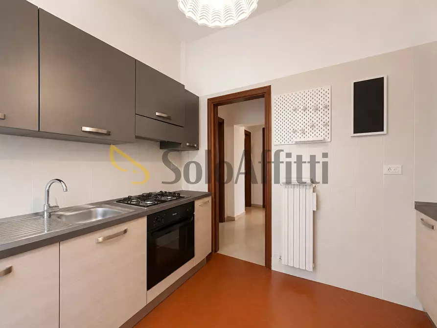 Immagine 10 di Trilocale in affitto  in Via Bruno Chimirri 32 a Catanzaro