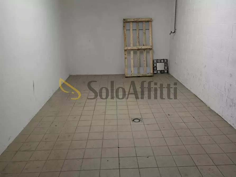 Immagine 13 di Bilocale in affitto  in Via Monte Titano a Rimini