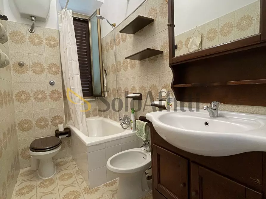 Immagine 12 di Trilocale in affitto  in Via Francesco Breschi a Anzio