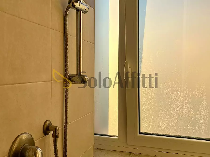 Immagine 11 di Bilocale in affitto  in VIA CHANOUX a Torino