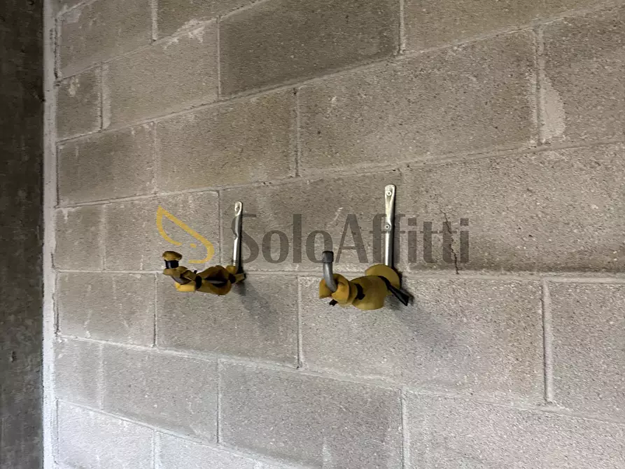 Immagine 10 di Garage in affitto  in Via Arbe 20 a Torino