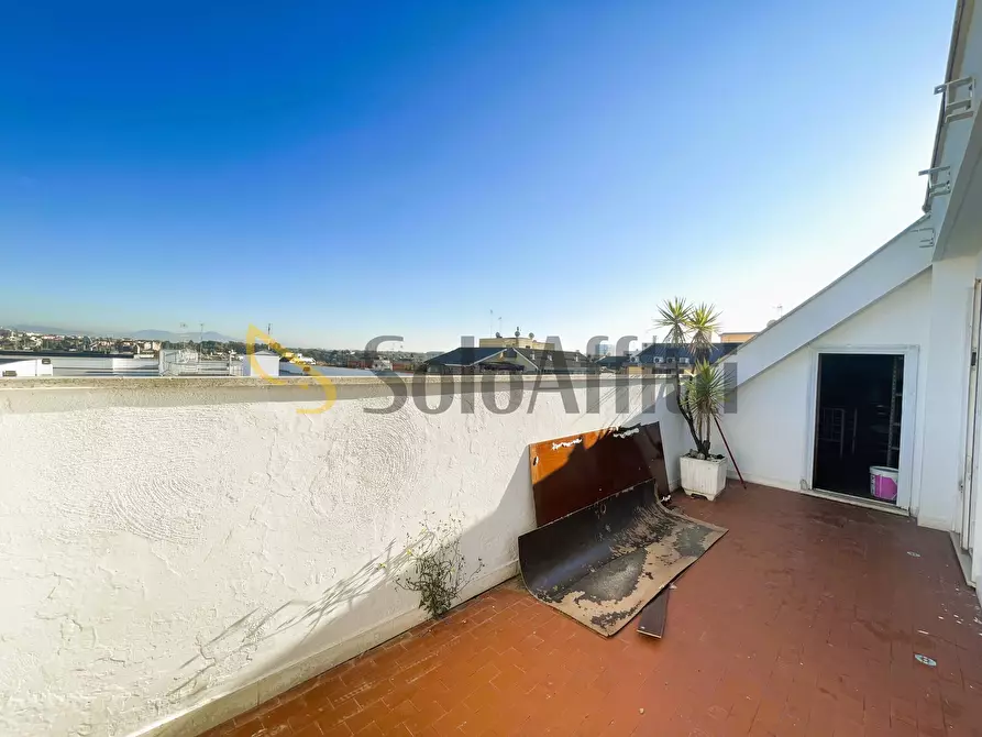 Immagine 11 di Stanza singola in affitto  in via Pian Due Torri 43 a Roma