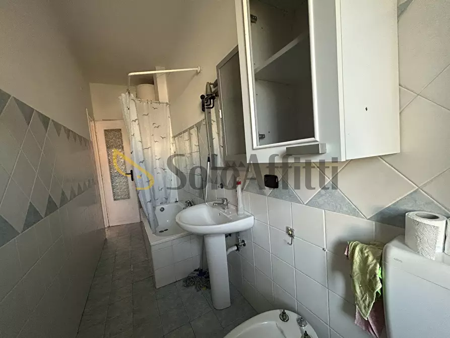 Immagine 11 di Bilocale in affitto  in Via Montalenghe 13 a Torino