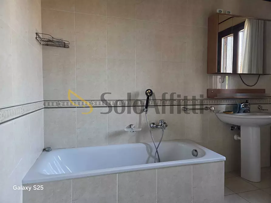 Immagine 4 di Pentalocale in affitto  in Via Abetone Superiore a Maranello