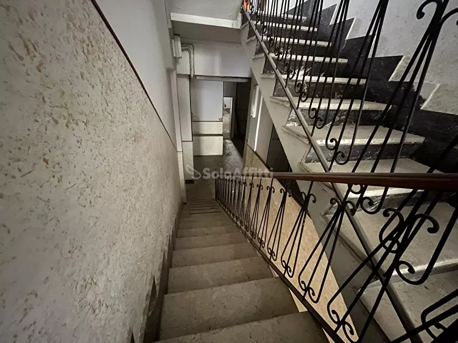 Immagine 17 di Locale commerciale in affitto  in Via A.S. Mazzocchi 2323 a Caserta