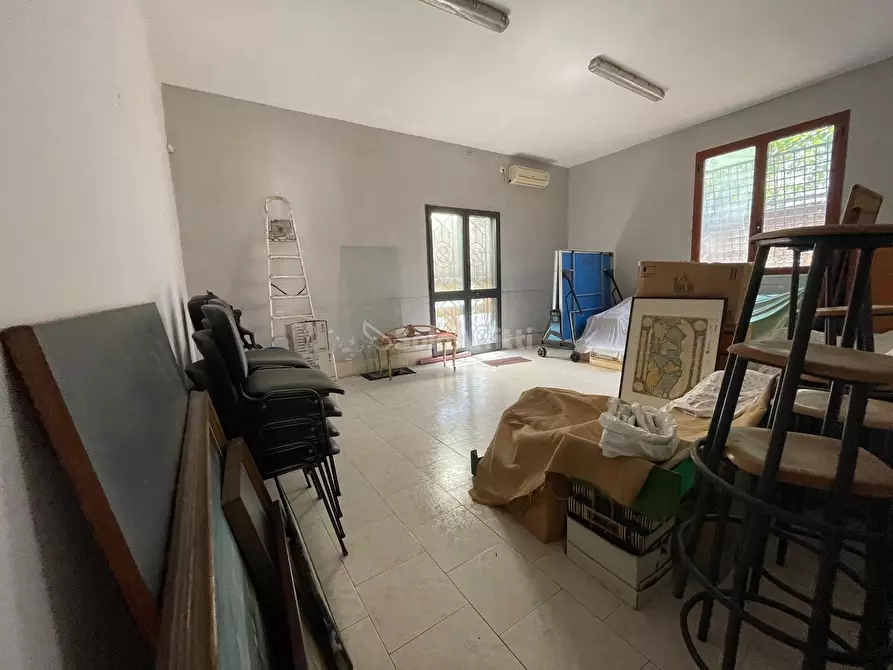 Immagine 7 di Ufficio in affitto  in Via Napoli 36 a Maddaloni