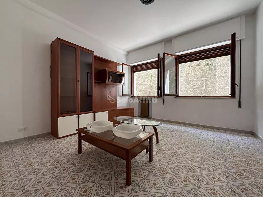 Immagine 4 di Trilocale in affitto  a Catanzaro