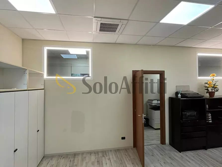 Immagine 9 di Ufficio in affitto  in Via Napoleone Leumann 16 a Rivoli