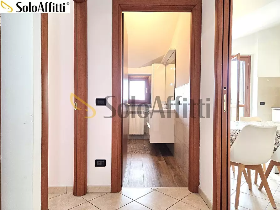 Immagine 14 di Trilocale in affitto  in Via Eugenio Montale 12 a Limbiate