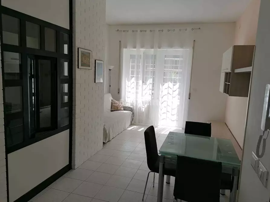 Immagine 3 di Bilocale in affitto  in Via Casimiro Manassei 61 a Roma