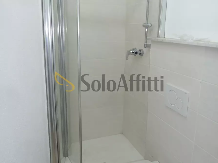 Immagine 17 di Bilocale in affitto  in Via Enrico Toti 8 a San Remo