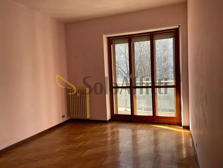Immagine 4 di Trilocale in affitto  in Corso Svizzera a Torino