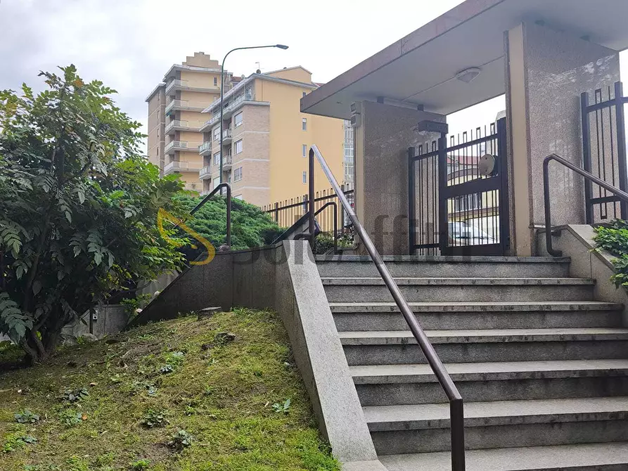 Immagine 22 di Quadrilocale in affitto  in Via Tolmino 43 a Torino