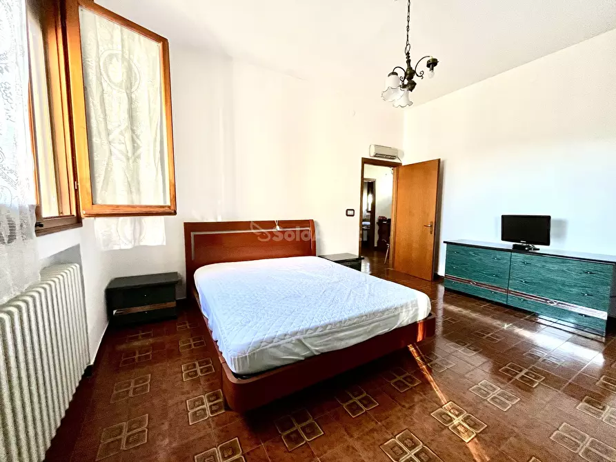 Immagine 1 di Stanza singola in affitto  a Carpi