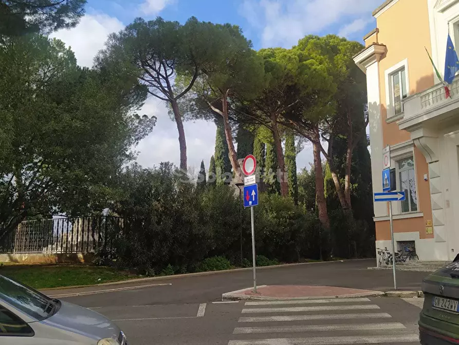 Immagine 9 di Locale commerciale in affitto  in Piazza Giulio Briccialdi a Terni