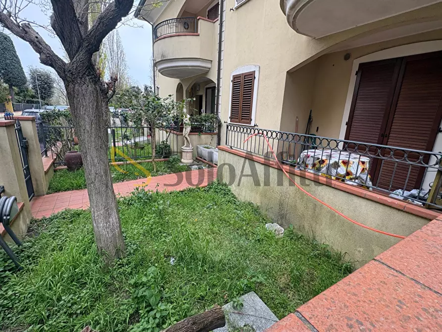 Immagine 20 di Trilocale in affitto  in Via Dario Campana 81 a Rimini