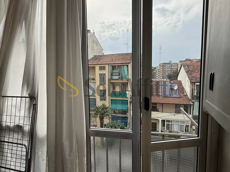 Immagine 8 di Bilocale in affitto  in Via Isonzo 64 a Torino