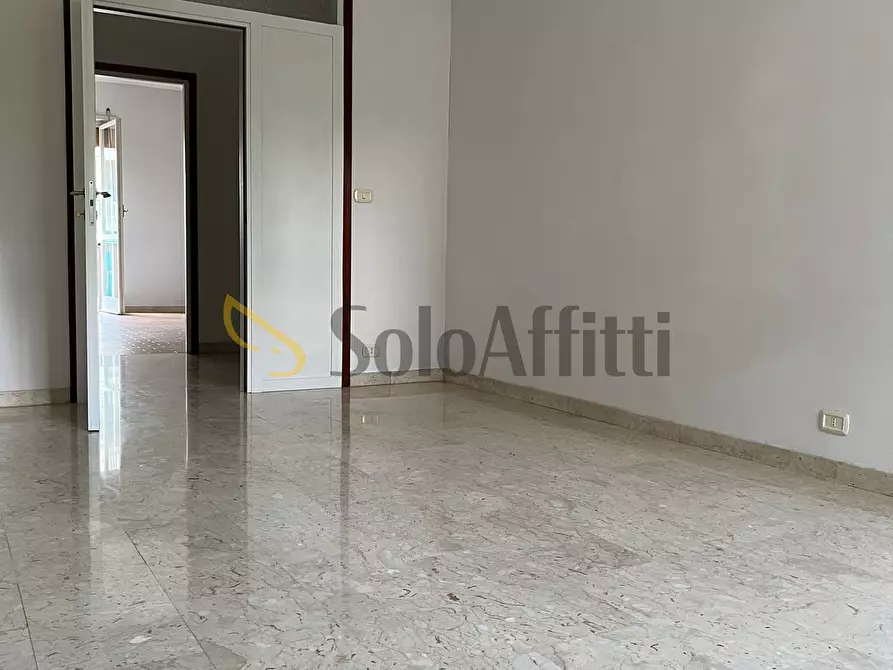 Immagine 5 di Trilocale in affitto  in CORSO BERNARDINO TELESIO a Torino