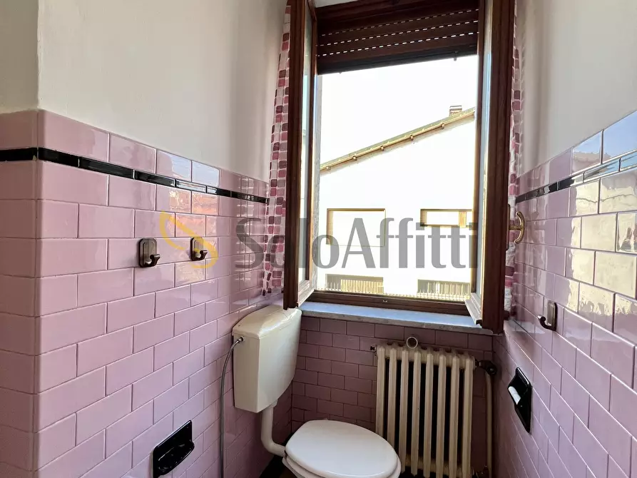 Immagine 16 di Bilocale in affitto  in Via Guido Gozzano 44 a Nichelino