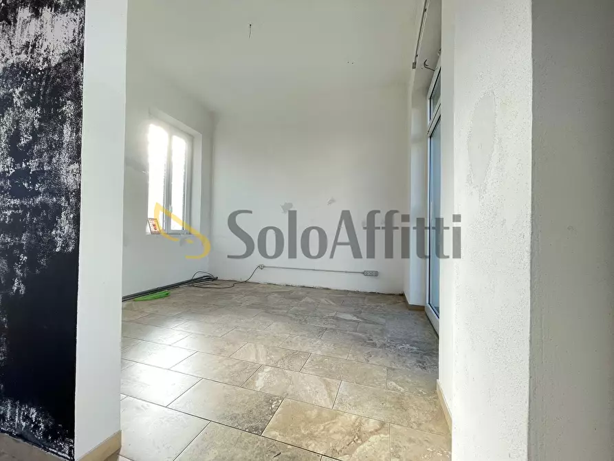 Immagine 9 di Locale commerciale in affitto  a Gallarate
