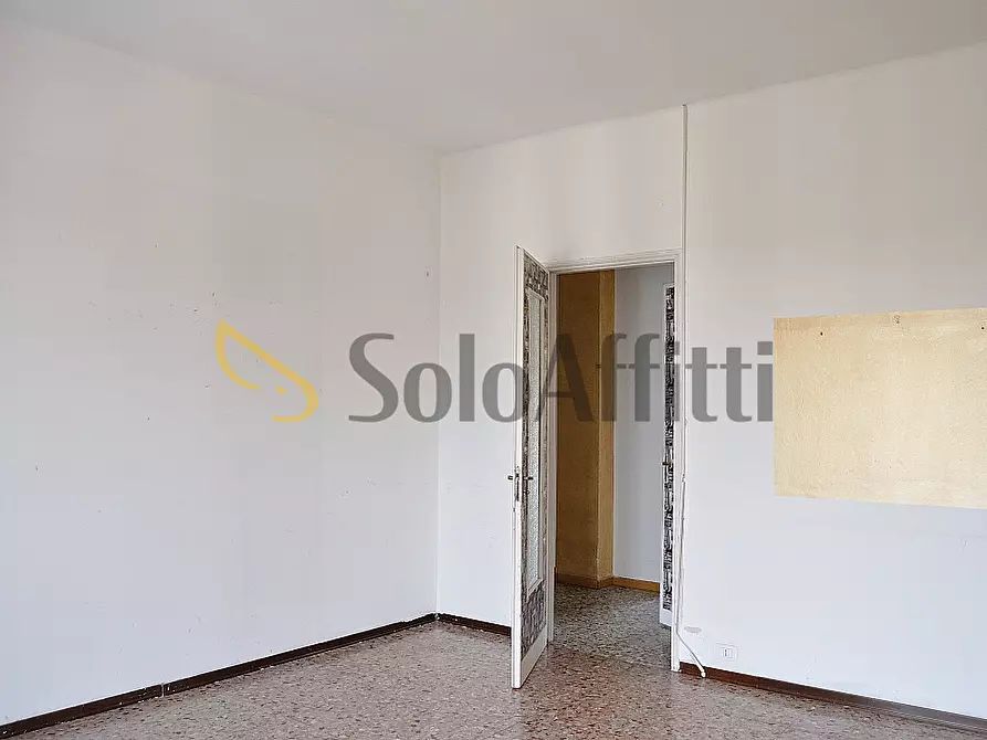 Immagine 11 di Trilocale in affitto  in Via Giosuè Carducci 20 a Settimo Torinese