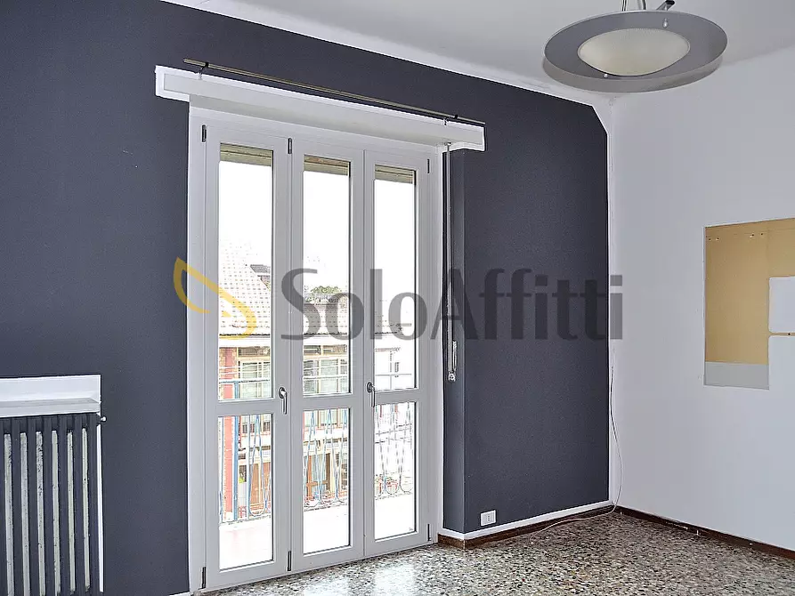 Immagine 7 di Trilocale in affitto  in Via Giosuè Carducci 20 a Settimo Torinese