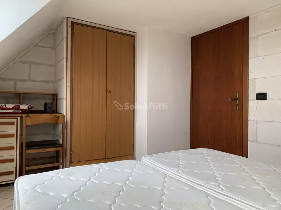 Immagine 6 di Mansarda in affitto  a Catanzaro