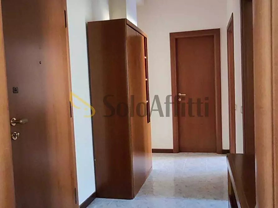 Immagine 3 di Bilocale in affitto  in Via Oliviero Limonta a Cinisello Balsamo