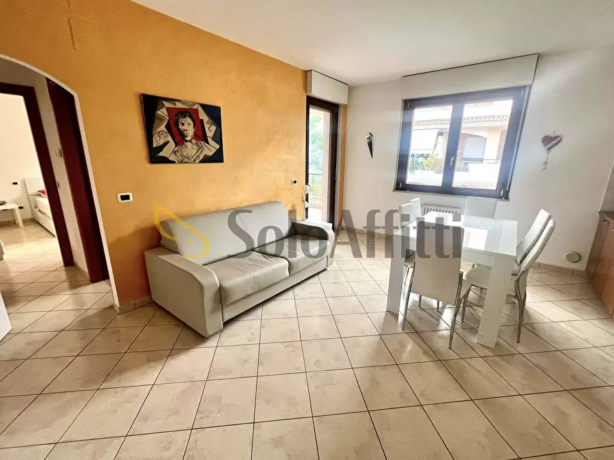 Immagine 6 di Bilocale in affitto  in Via Giuseppe Parini 33 a Giulianova