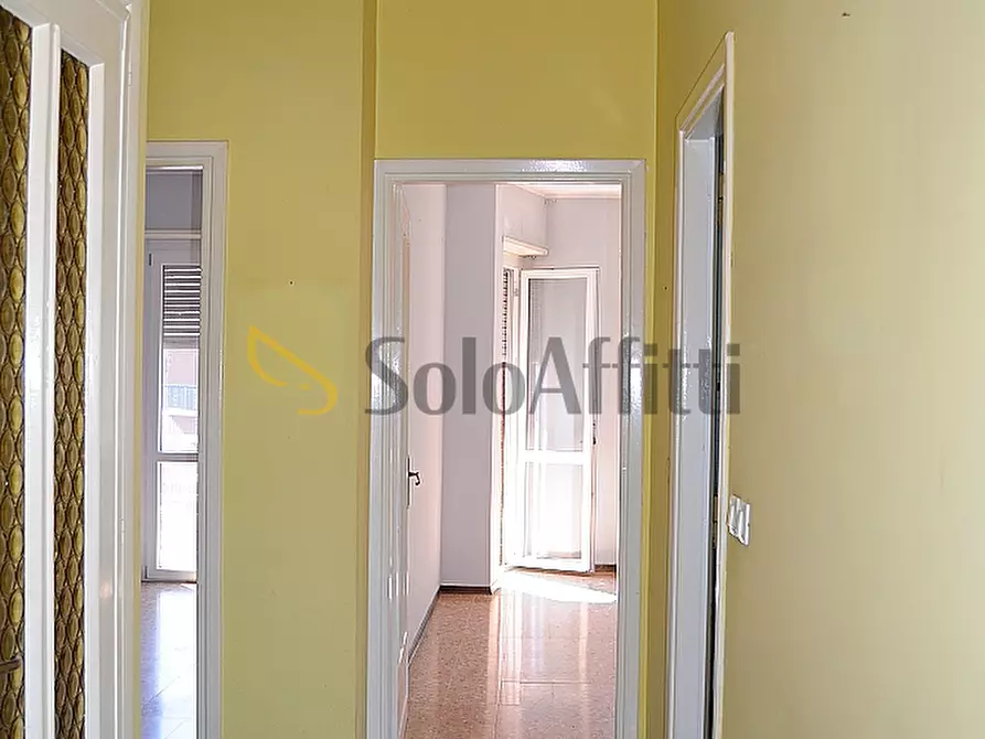 Immagine 9 di Trilocale in affitto  in Via Chiomo 25 a Settimo Torinese
