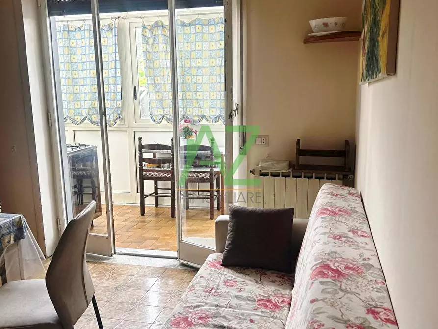 Immagine 2 di Casa indipendente in vendita  a Mascalucia