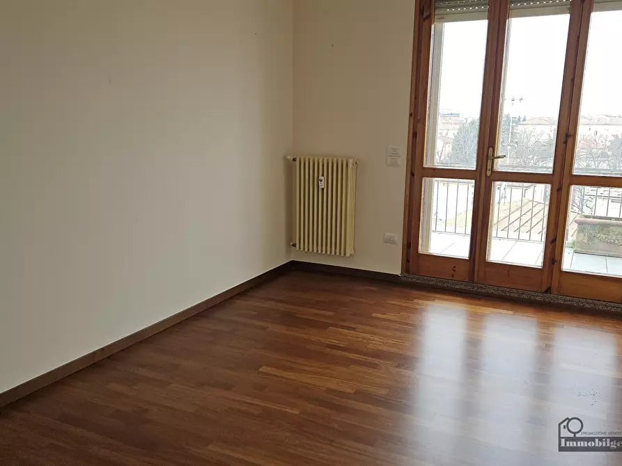 Immagine 54 di Attico in vendita  in Via Pietro Martini 55 a Parma