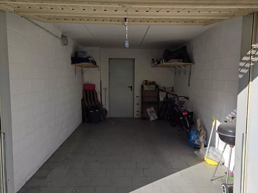 Immagine 10 di Quadrilocale in vendita  in Enrico Bertoluzzi 4 a Parma
