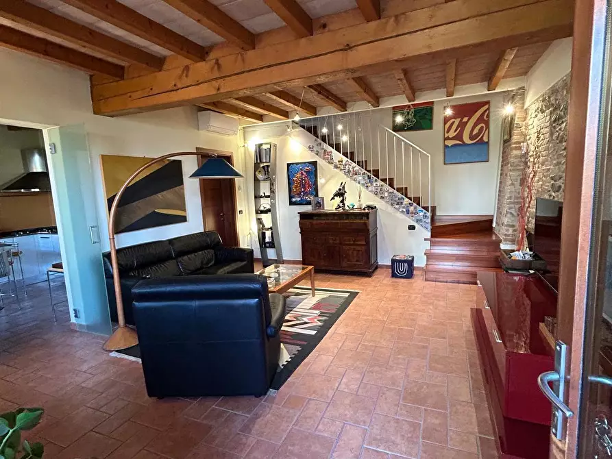 Immagine 8 di Porzione di casa in vendita  in Via Augusto Franzoj 6 a Parma