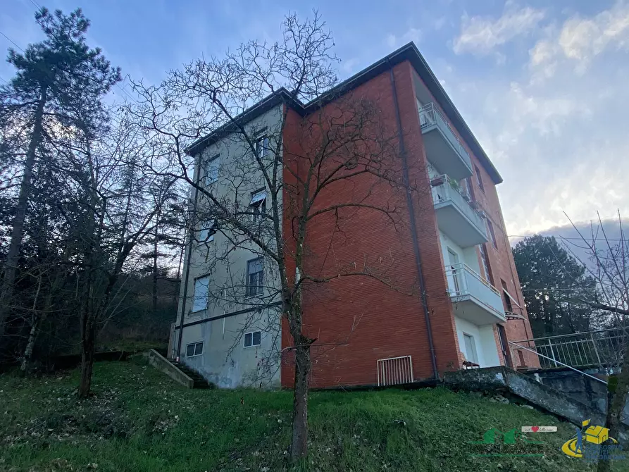 Immagine 1 di Bilocale in vendita  in Via Partigiani D'Italia 7 a Fornovo Di Taro