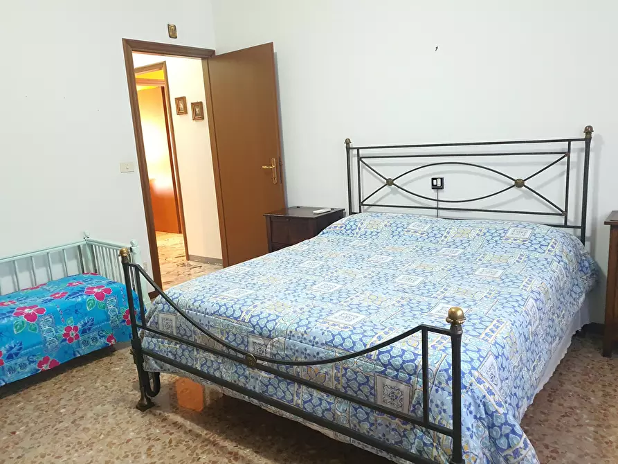 Immagine 54 di Casa bifamiliare in vendita  in VIA MARCONI 60 a Fornovo Di Taro