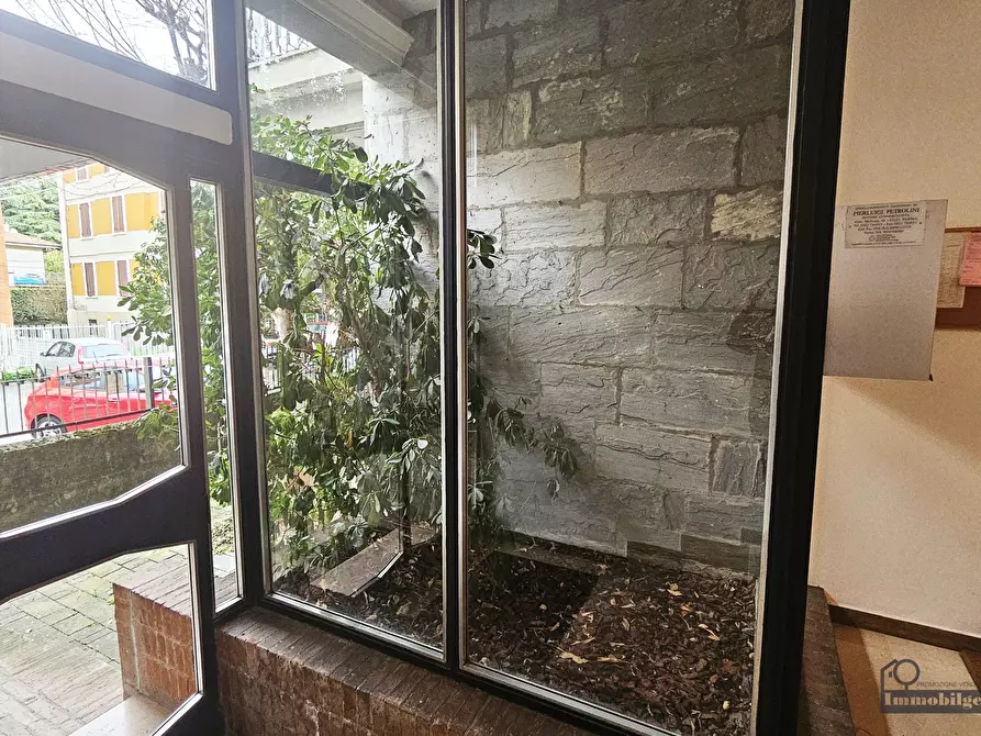 Immagine 11 di Quadrilocale in affitto  in Viale Duca Alessandro 90 a Parma