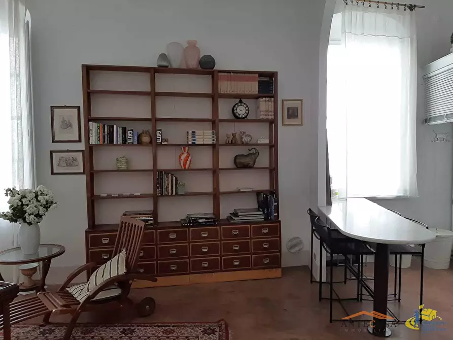 Immagine 11 di Bilocale in vendita  in Strada Luigi Carlo Farini a Parma