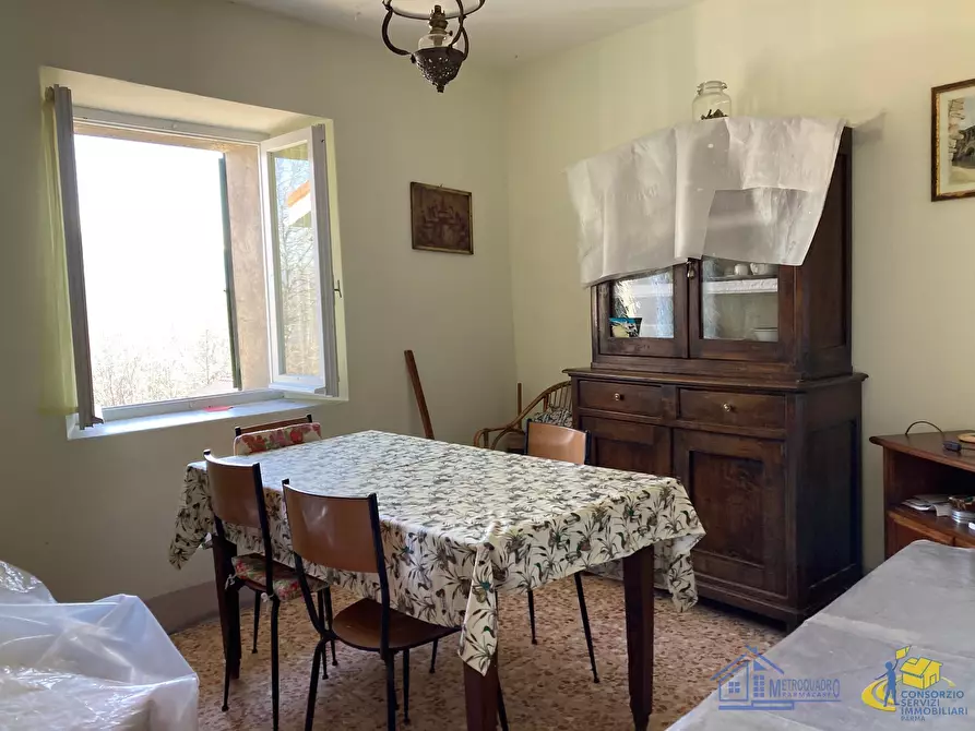 Immagine 6 di Quadrilocale in vendita  a Monchio Delle Corti
