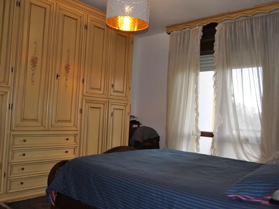 Immagine 30 di Trilocale in vendita  in Via Ulivi 24 a Collecchio