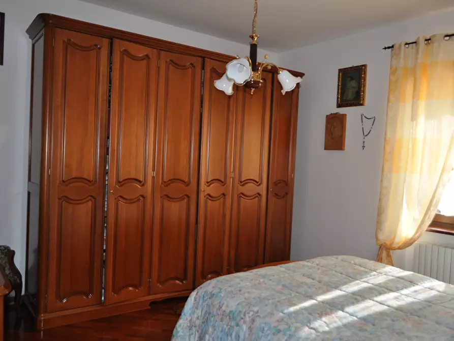 Immagine 26 di Trilocale in vendita  in Via Trento 13 a Bedonia